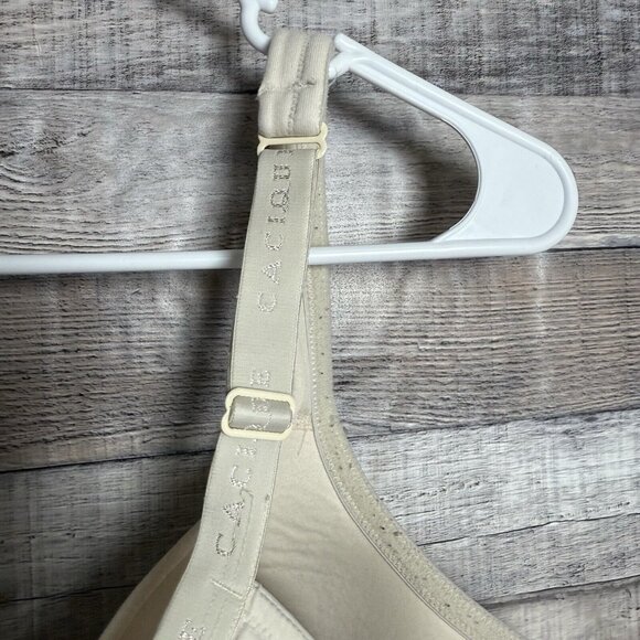 Cacique Lane Bryant Beige Lightly Lined T-Shirt Bra size 46DD - Picture 6 of 9